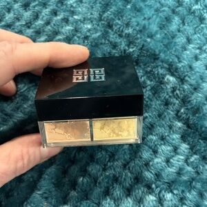 Givenchy Prisme Libre Loose Powder - Beige and Yellow Hues